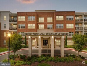 Building Photo - 10755 Fairgrounds Dr