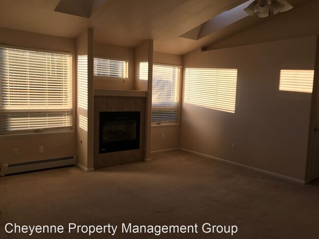 Building Photo - 2 br, 2 bath House - 302 Arbor Lane