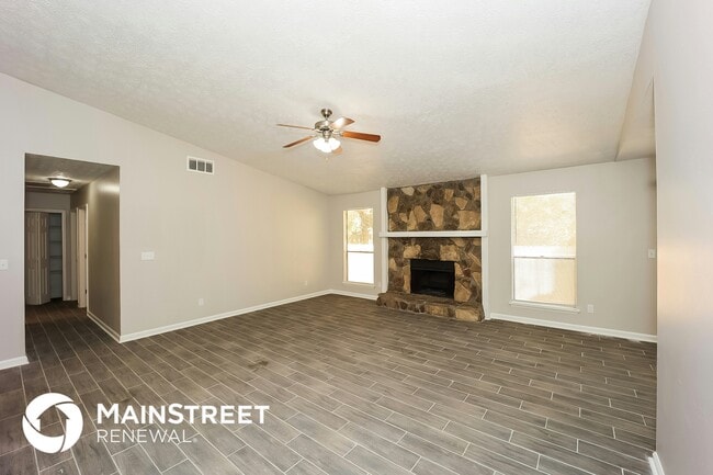 Foto del edificio - 8682 Cedar Creek Ridge