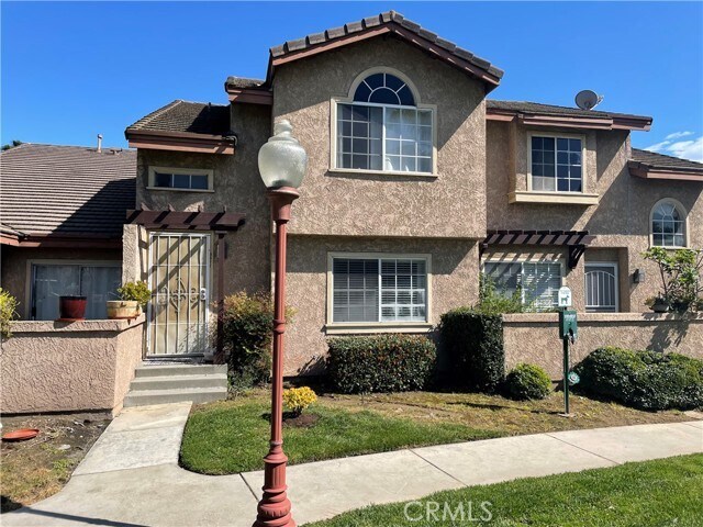 Foto principal - 3511 Walden St