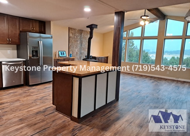 Building Photo - 3 Bed / 2 Bath Home on 45 Shared Acres – Near Colorado City - $1,695 Rent | $1,695 Deposit