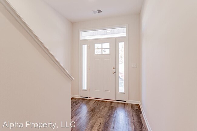 Building Photo - 3 br, 2.5 bath House - 328 Trail Branch Ct