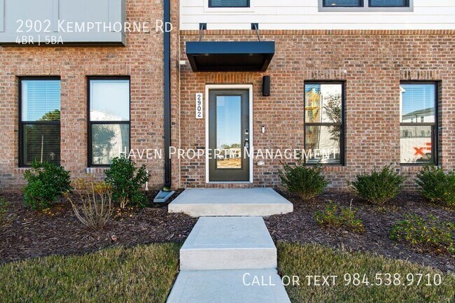 Building Photo - 2902 Kempthorne Rd