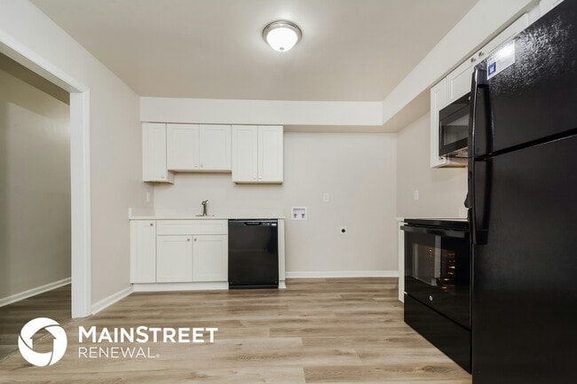 Building Photo - 213 Torain St