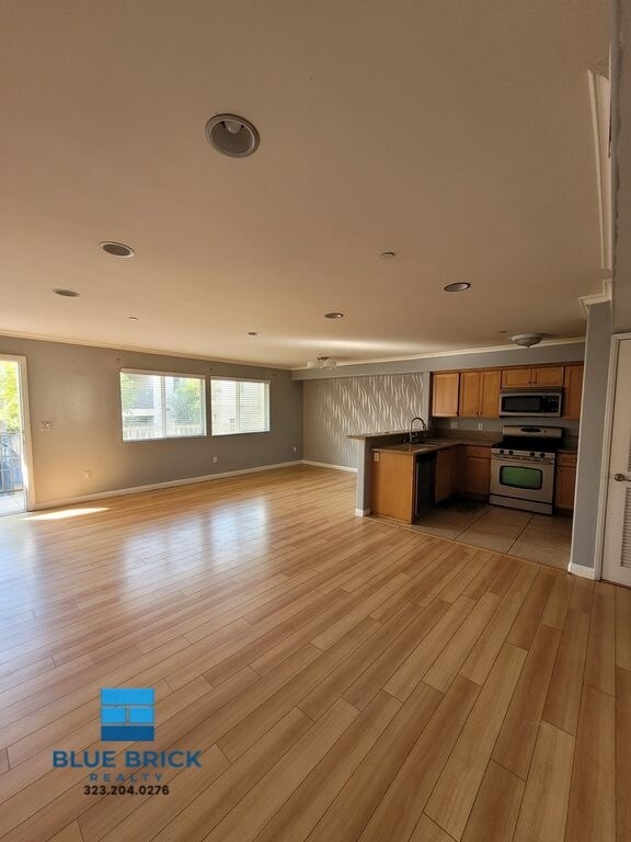 Foto del edificio - 13623 Sherman Way