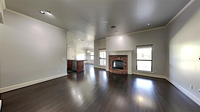 Building Photo - 5101 NW 163rd St