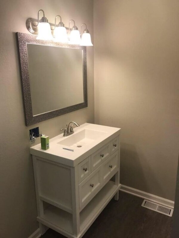 Foto del edificio - 69077 Lyman St