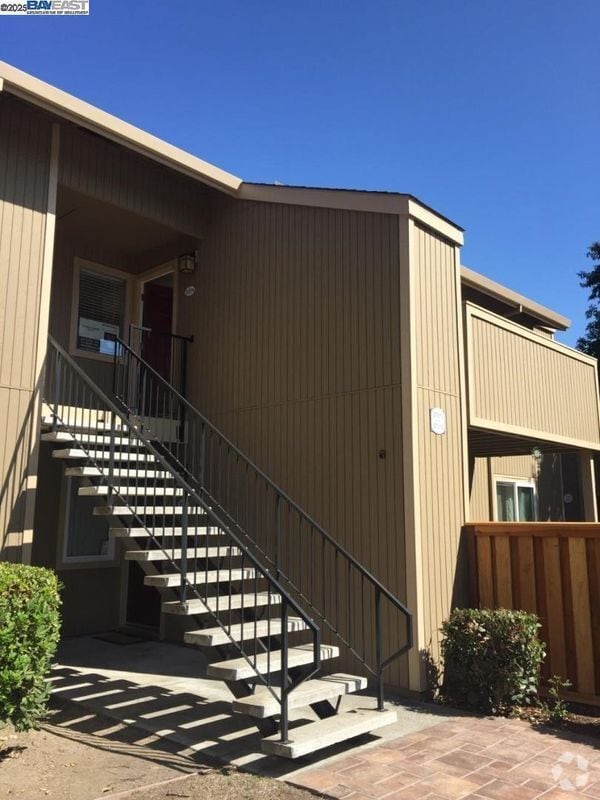 Building Photo - 37315 Sequoia Rd