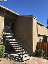 Building Photo - 37315 Sequoia Rd
