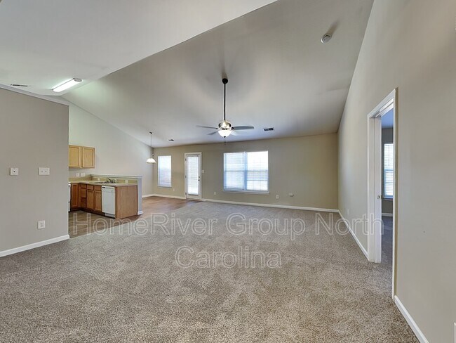 Foto del edificio - 2152 Burton Run Rd