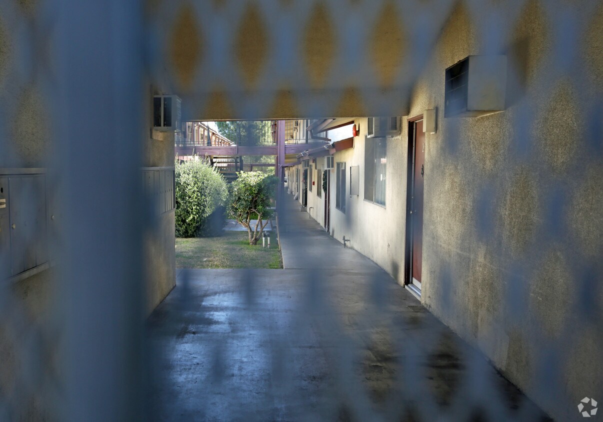 Pasillo - Villa Vista Apts
