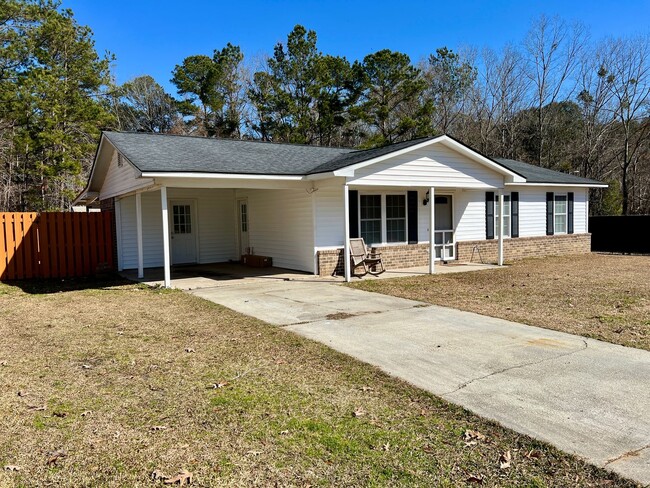 Building Photo - 3 bedroom 1 bath home in Pooler