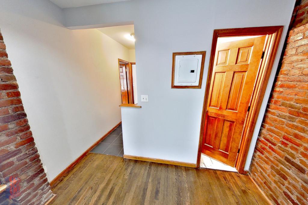 Foto del edificio - 416 E 13th St