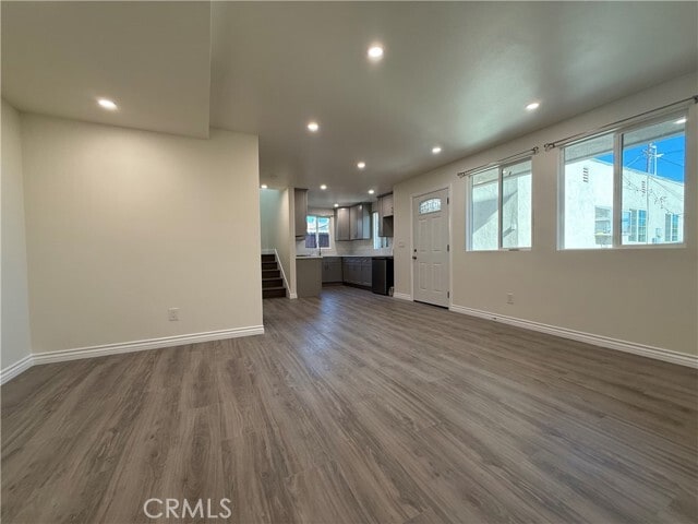 Building Photo - 5667 Ensign Ave