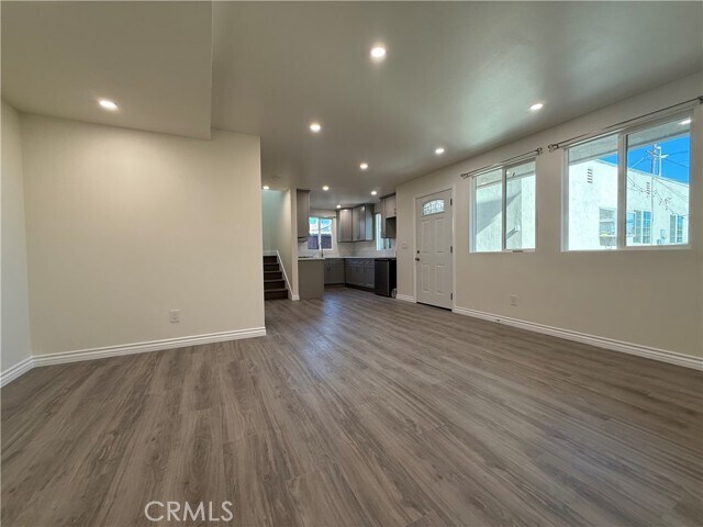 Foto del edificio - 5667 Ensign Ave