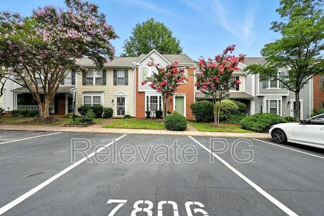Foto del edificio - 7806 Balineen Ct