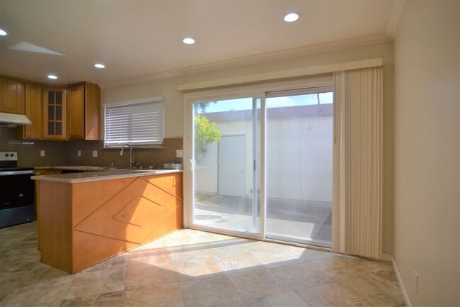 Building Photo - 4264 Las Feliz Court, Union City, CA 94587