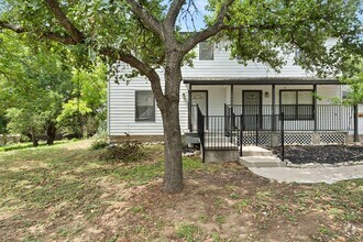 Building Photo - 15205 Cavalier Canyon Dr