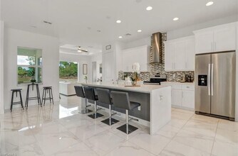 Building Photo - 2662 2nd St NW