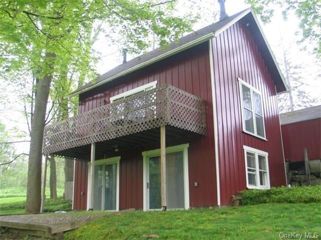Building Photo - 703 Croton Lake Rd