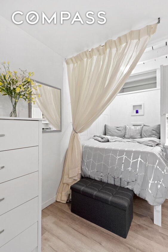 Building Photo - 149 E 62nd St