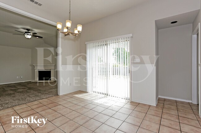 Building Photo - 312 Camp Creek Dr