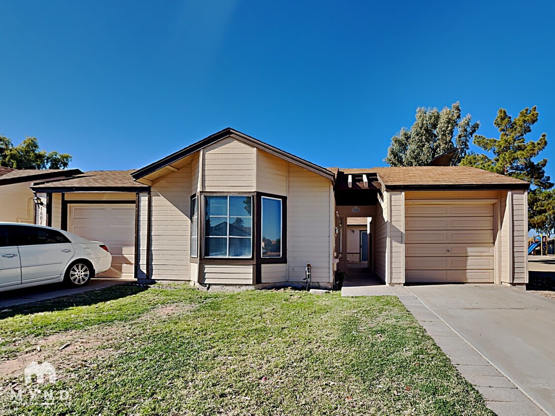 Foto principal - 16024 S Catalina St