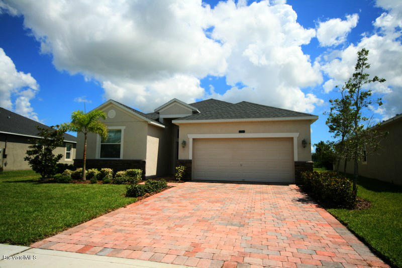 Primary Photo - 5864 Trieda Dr