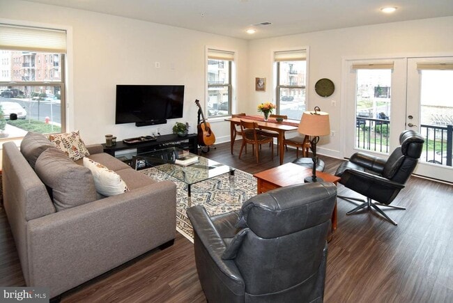 Foto del edificio - 23610 Havelock Walk Ter