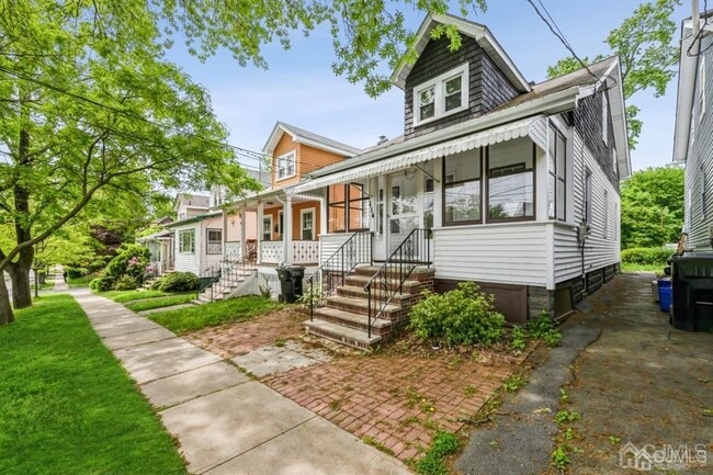 Foto del edificio - 114 S 5th Ave