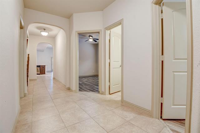 Building Photo - 6911 Nava