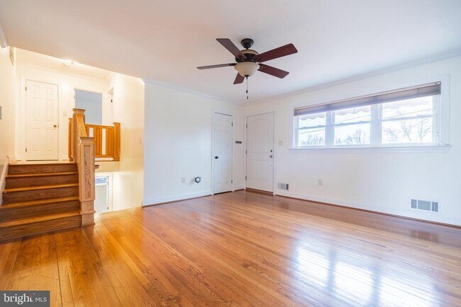 Building Photo - 3310 Arundel Ave