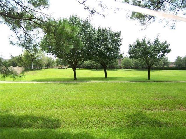 Foto del edificio - 5322 Pebble Way Ln
