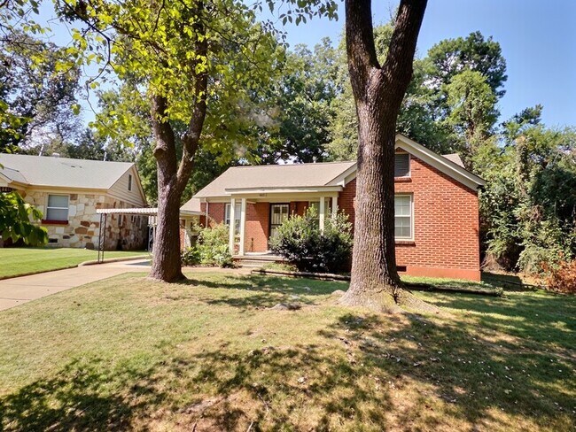 Foto del edificio - 987 Parkhaven Ln