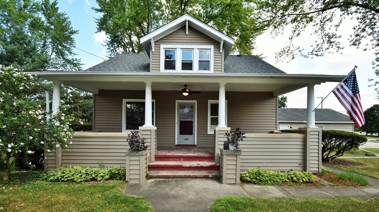 2104 Johnsburg Rd, Johnsburg, IL 60051 House Rental in Johnsburg, IL