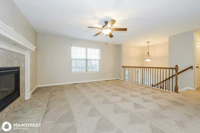Building Photo - 1001 Quartz St, Louisburg, KS 66053