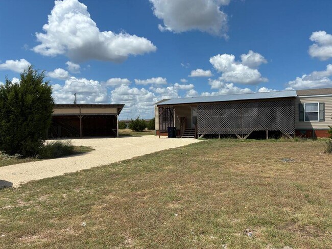 Foto del edificio - 636 Co Rd 236