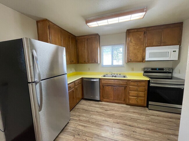 Foto del edificio - 3 br, 2.5 bath House - 8815 Union Rd