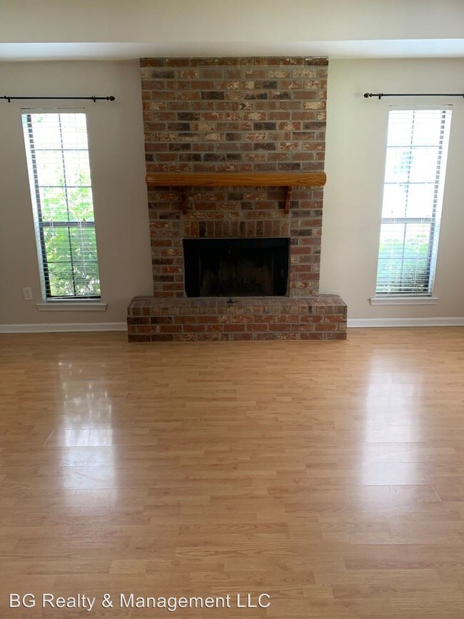 Building Photo - 3 br, 2 bath House - 407 Lancaster Dr.