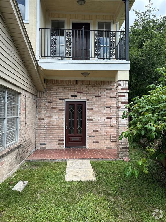 Building Photo - 9619 Camrose Ct