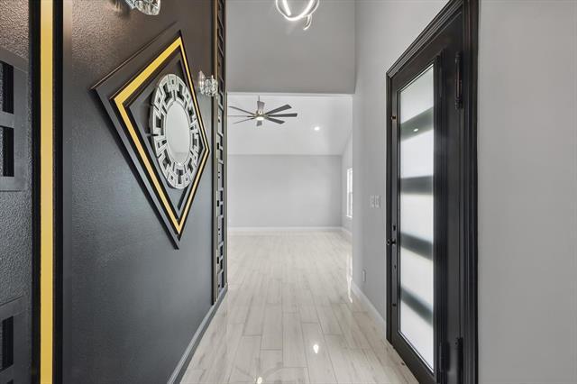 Foto del edificio - 732 County Rd 3424