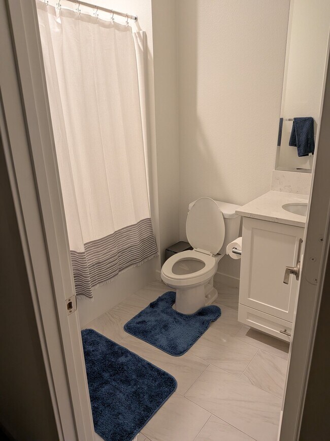 Foto del edificio - 2524 Elderberry Ln