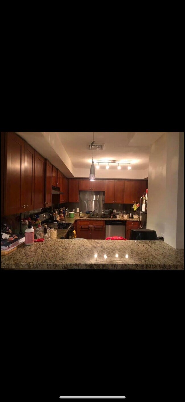 Foto del edificio - 10 Strathmore Rd