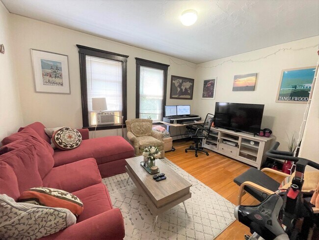 Foto del edificio - 36 Linden Ave