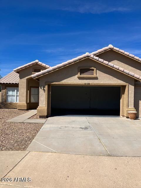 Building Photo - 8008 W Rancho Dr