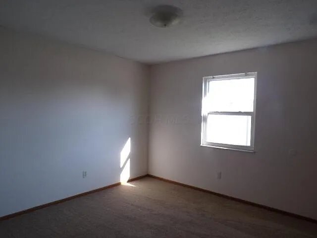 Foto del edificio - 2250 Webster Canyon Ct