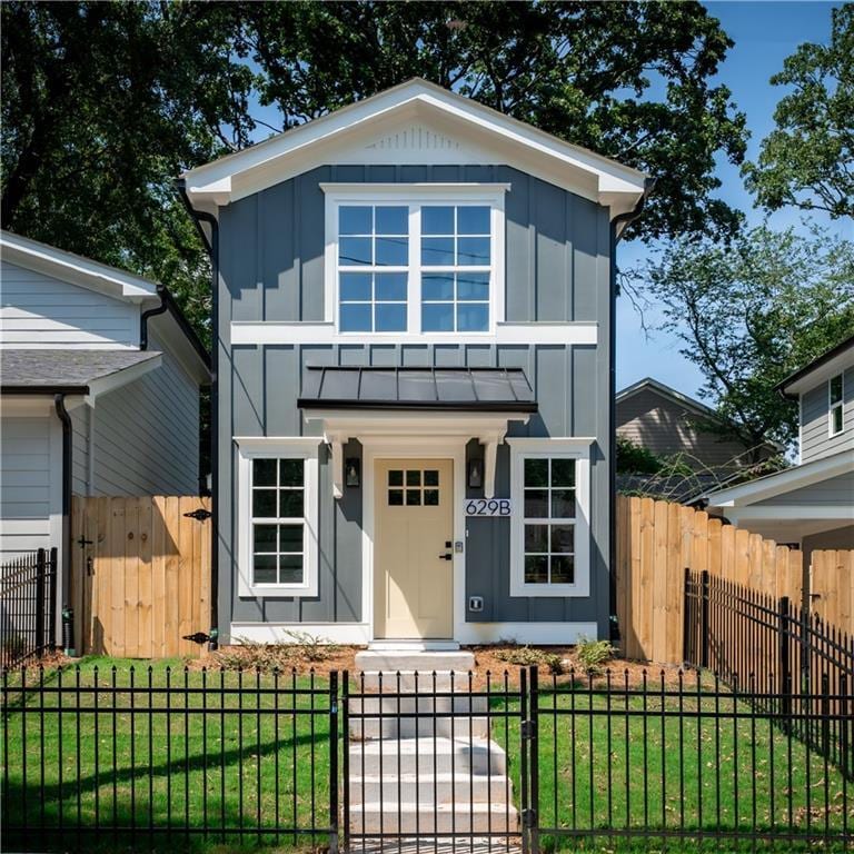 Foto principal - 629 Stokeswood Ave SE