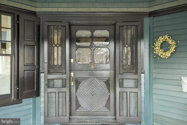 Building Photo - 56 Bayard Ln