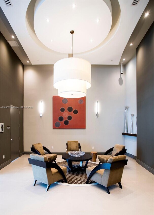 Foto principal - 2525 SW 3rd Ave