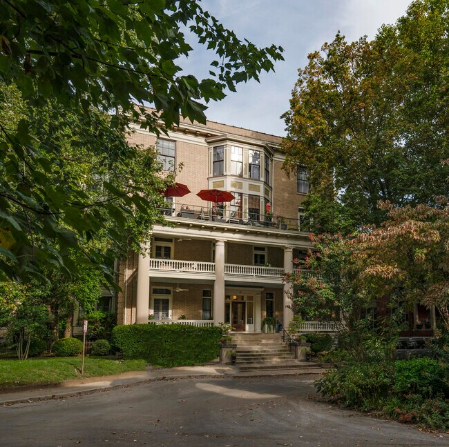 Foto del edificio - 25 Hampton Ct